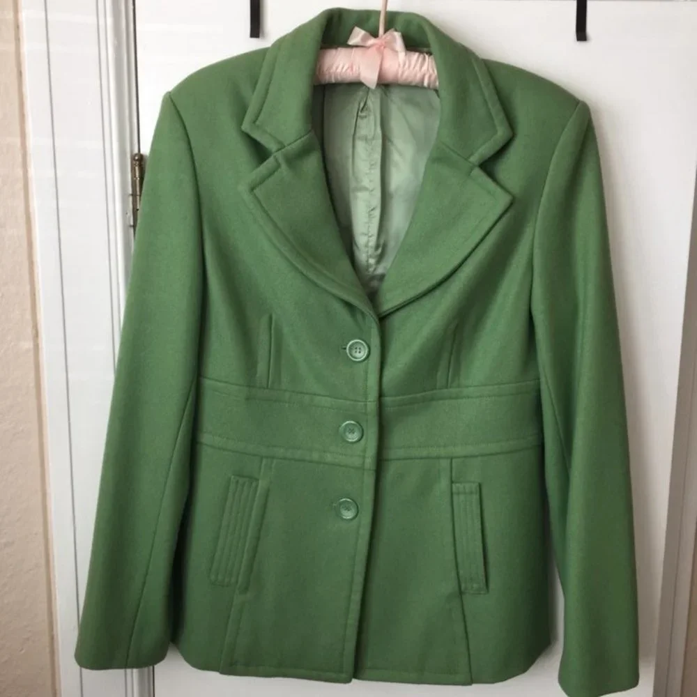 Kenzie Three Button Blazer - Picture 3 of 8